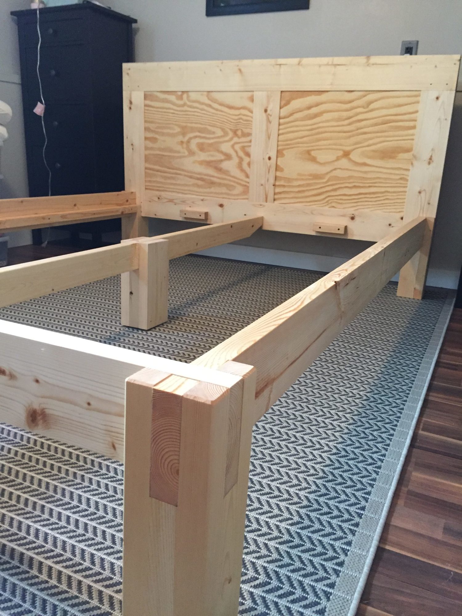 Tatami Style Bed